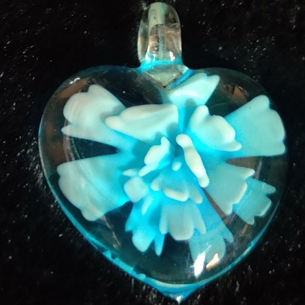Hand Blown Glass Flower Pendant Y2k Beach Pendant Tropical Core - Picture 4 of 4